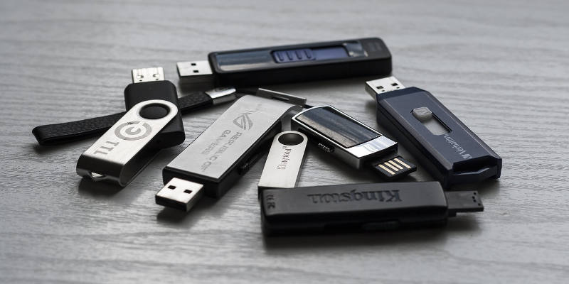 best format of usb disk for mac